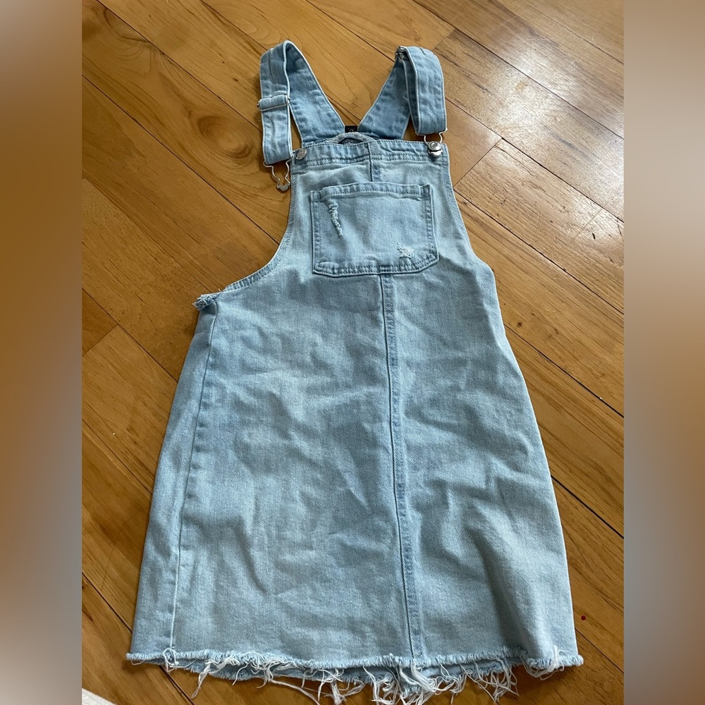 Overall dress